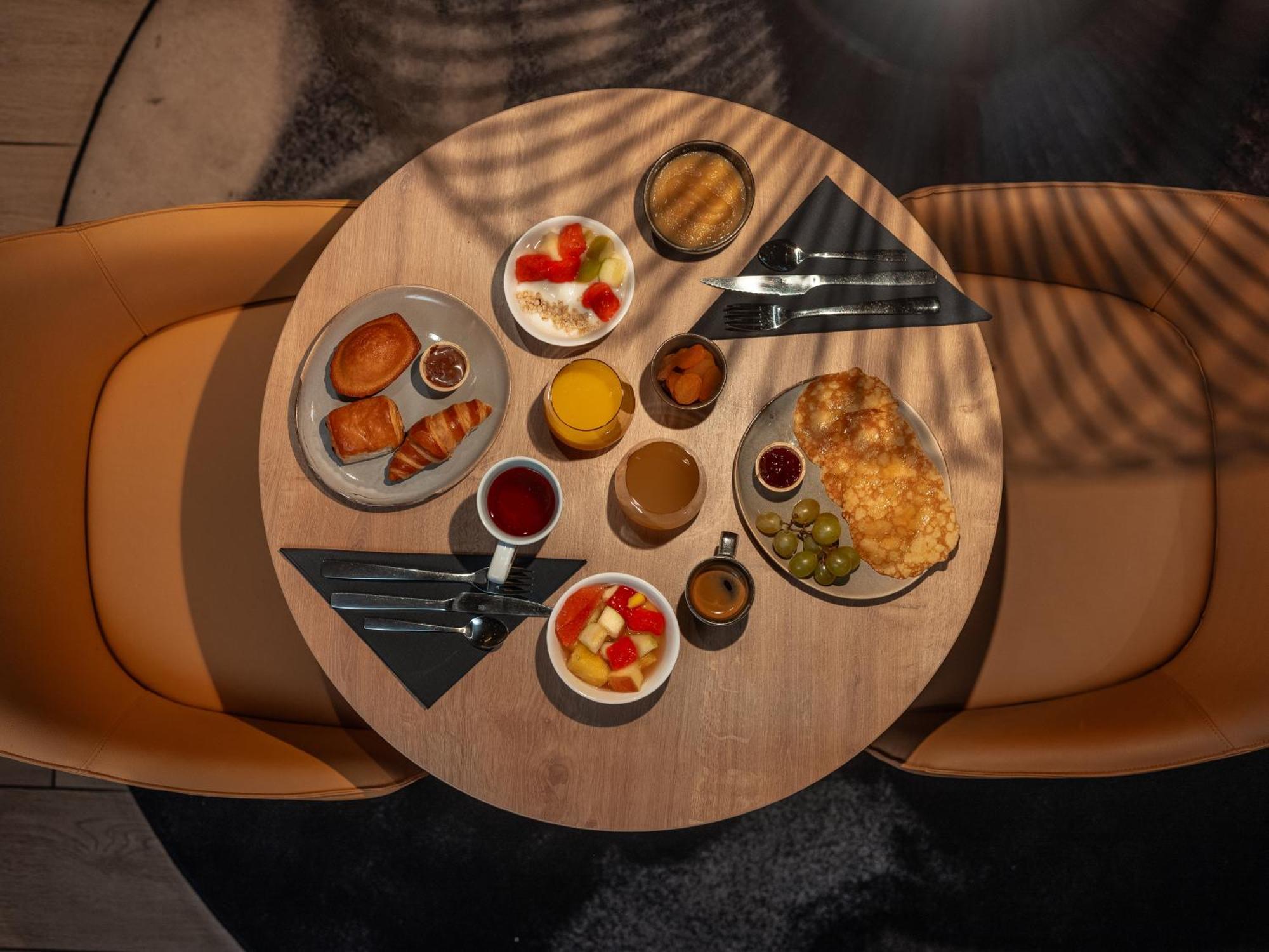 Отель Ibis Paris Gare Montparnasse Catalogne Экстерьер фото