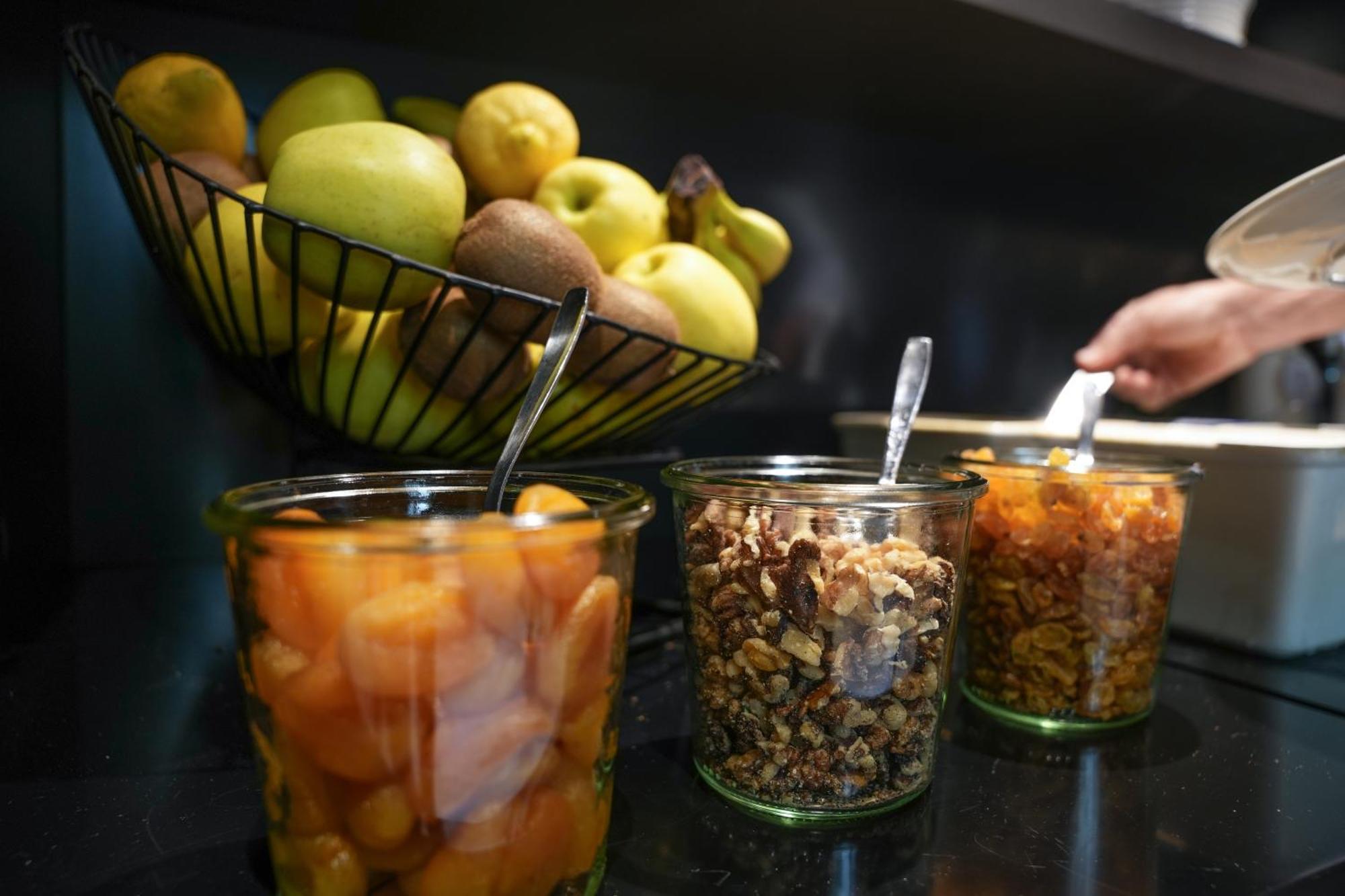 Отель Ibis Paris Gare Montparnasse Catalogne Экстерьер фото